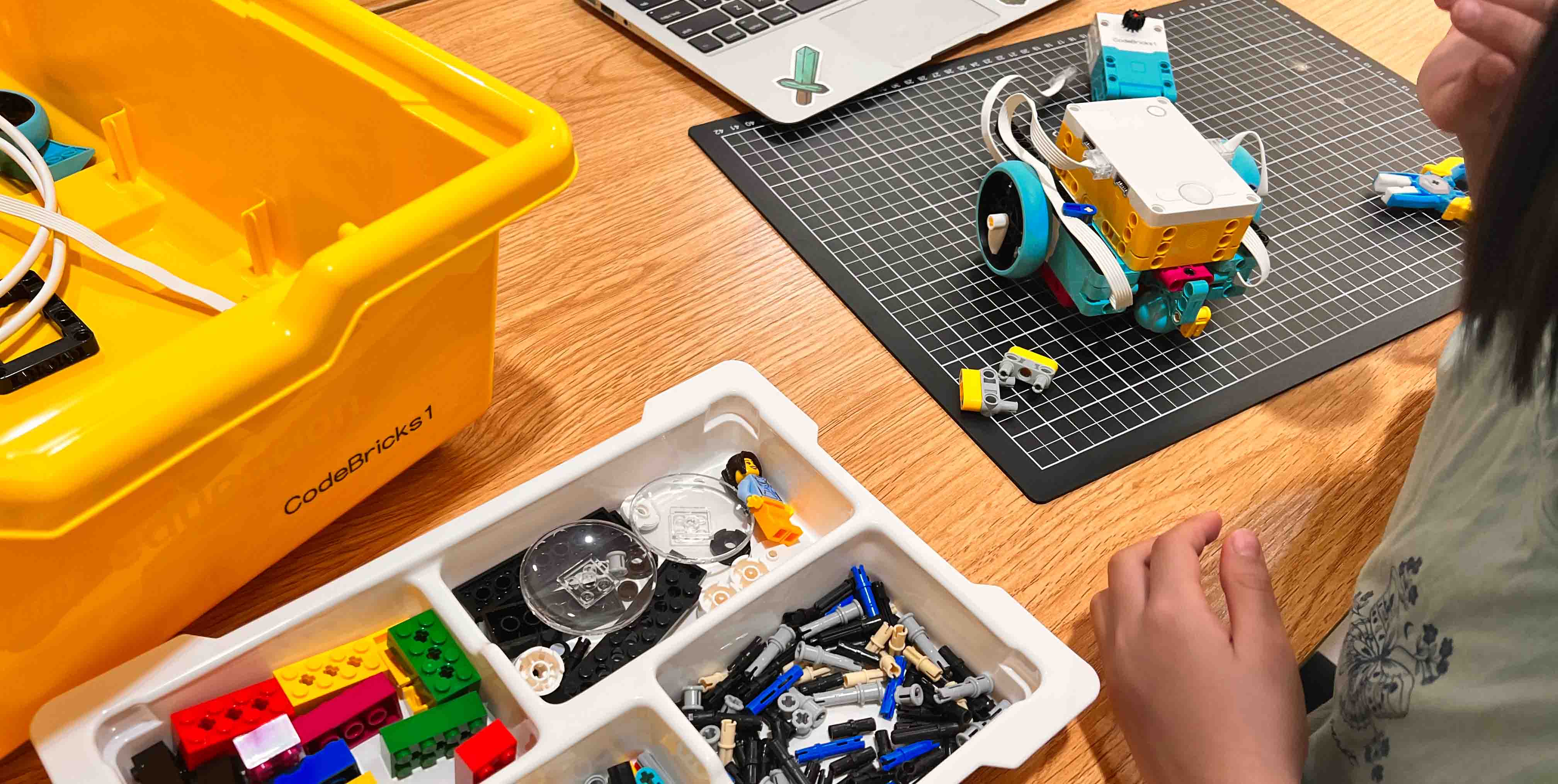 The Ultimate Robotics Kit for STEM